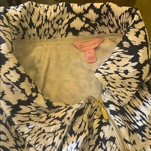 Lilly Pulitzer Blue and White Patterned top